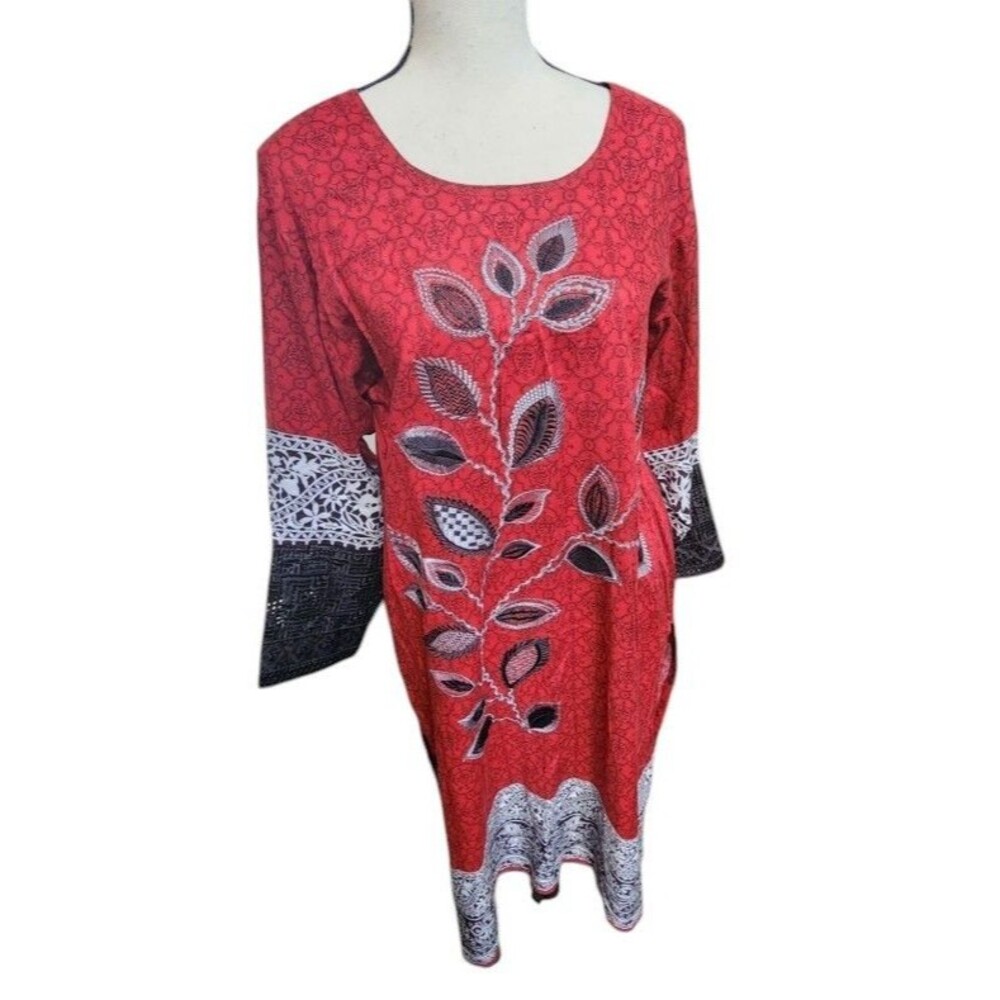Hand Crafted Embroidered Tunic Size Medium Boho Ethnic Hippie